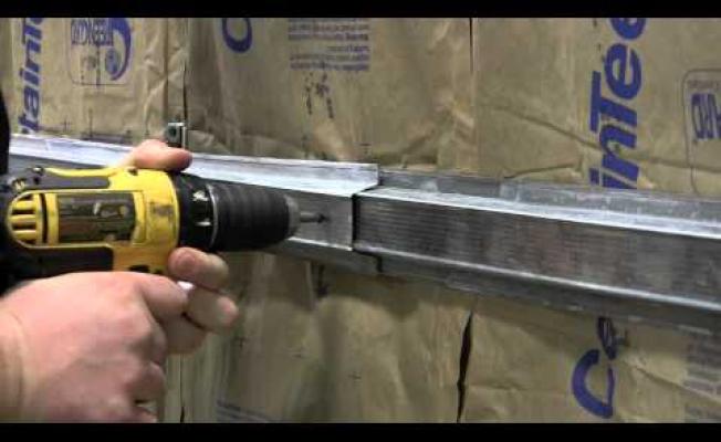 Preview image for the video "Green Glue Noiseproofing Clip Installation".